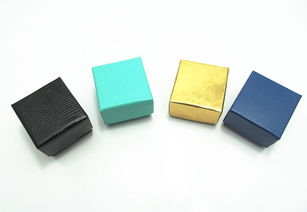 耳釘包裝與飾品盒 皮革制座套設計、廠家選擇與價格指南